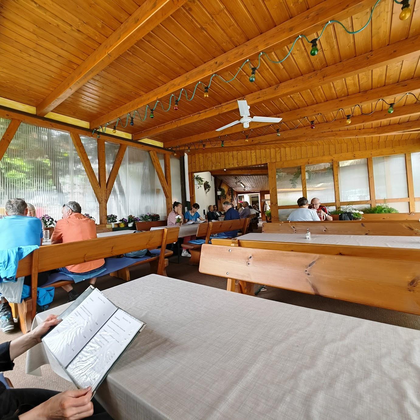 Restaurant "Besenstube-Gartenwirtschaft" in Burgstetten