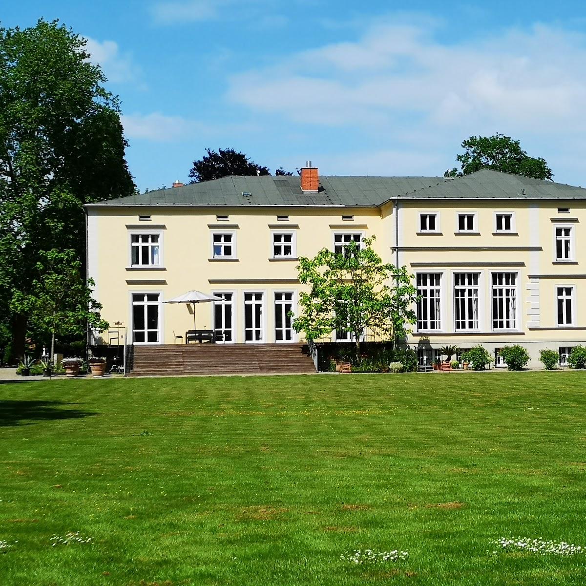 Restaurant "Gutshaus Landsdorf - David Caspar Schäfer" in Tribsees