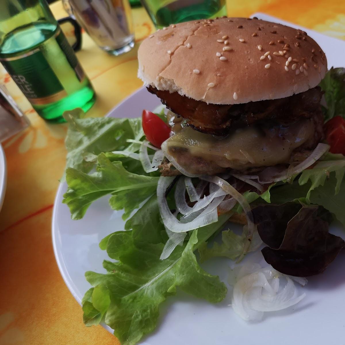 Restaurant "Kaiserstüberl Cafe-Imbiss" in Kirchdorf in Tirol