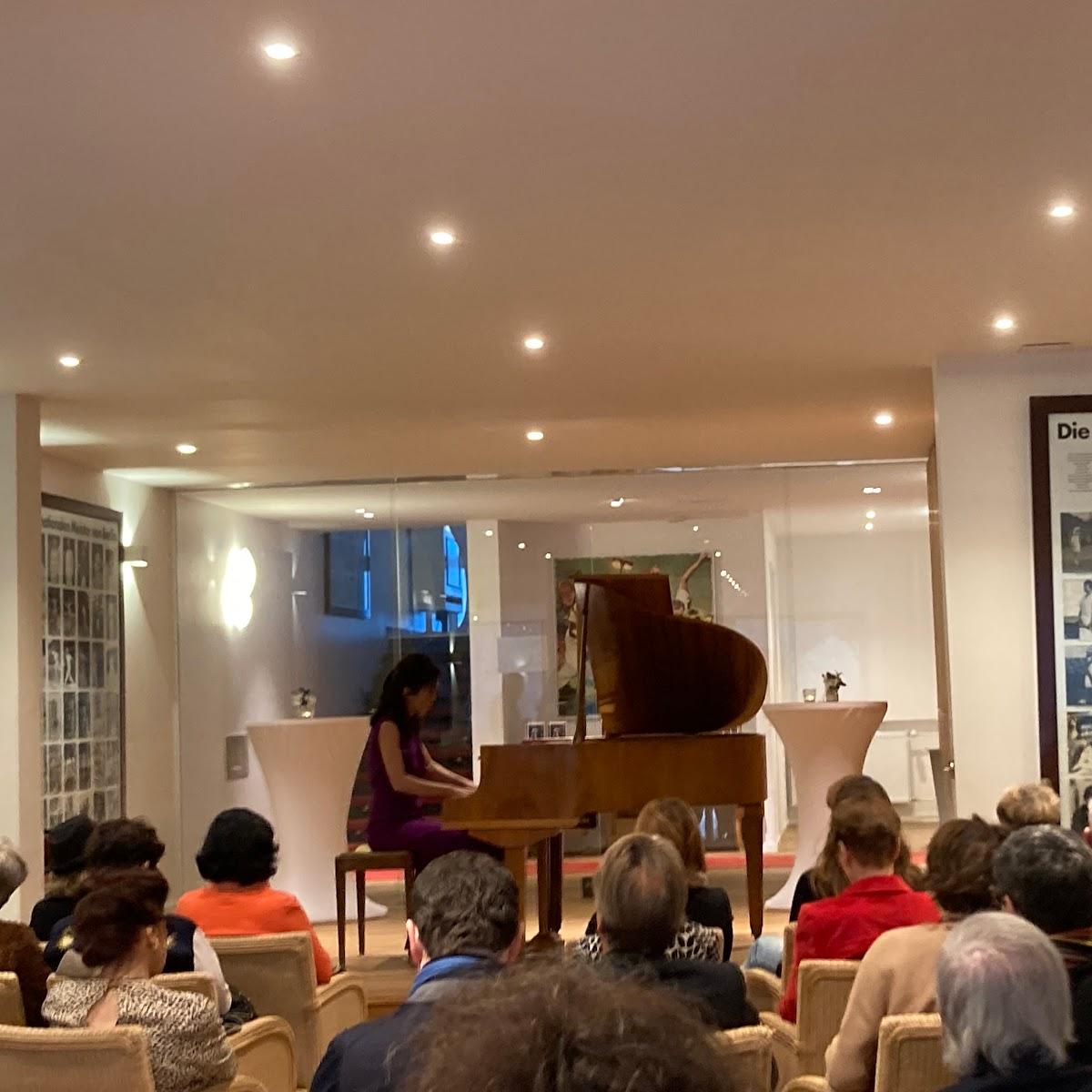 Restaurant "Le Baron" in Berlin