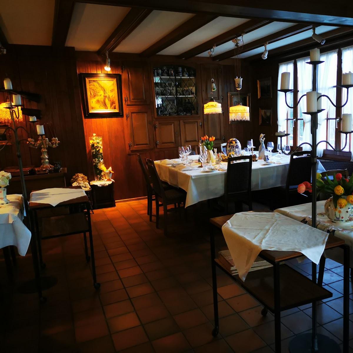 Restaurant "Waldgasthaus Chalet Saalhöhe AG" in Kienberg