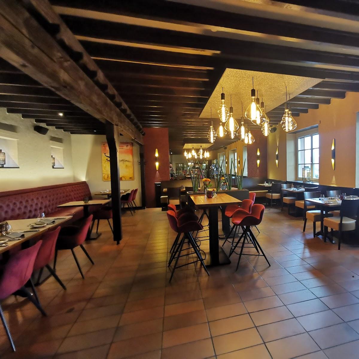 Restaurant "Burgrestaurant di Vincenzo Di Tuoro" in Saarburg