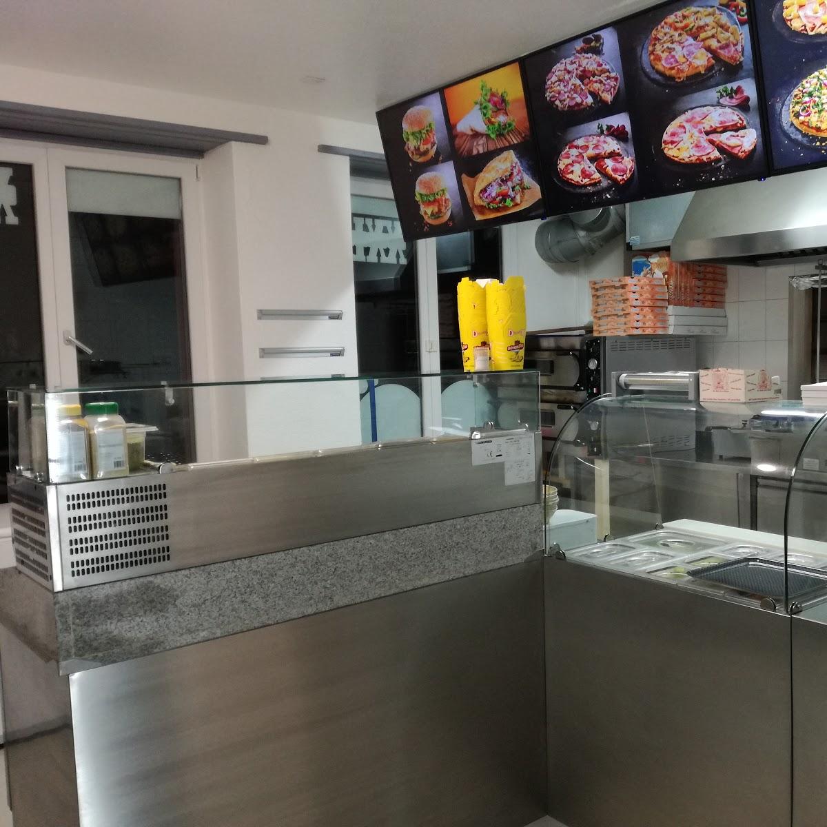 Restaurant "EAT Point" in Laufen