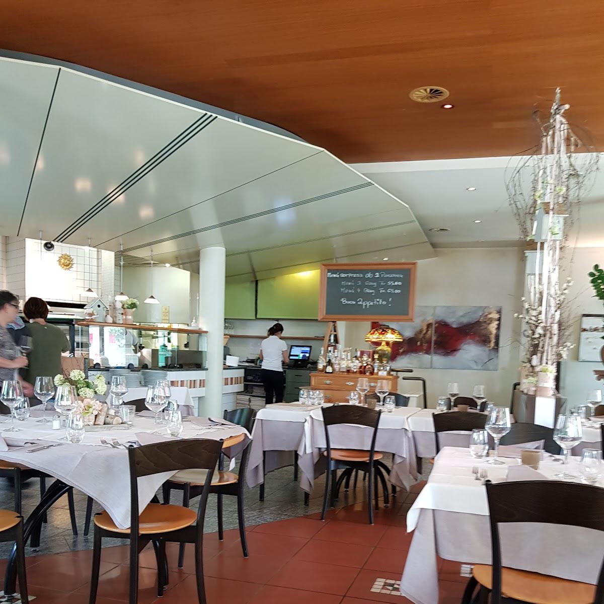 Restaurant "Ristorante Pizzeria Piazza AG" in Eschenbach