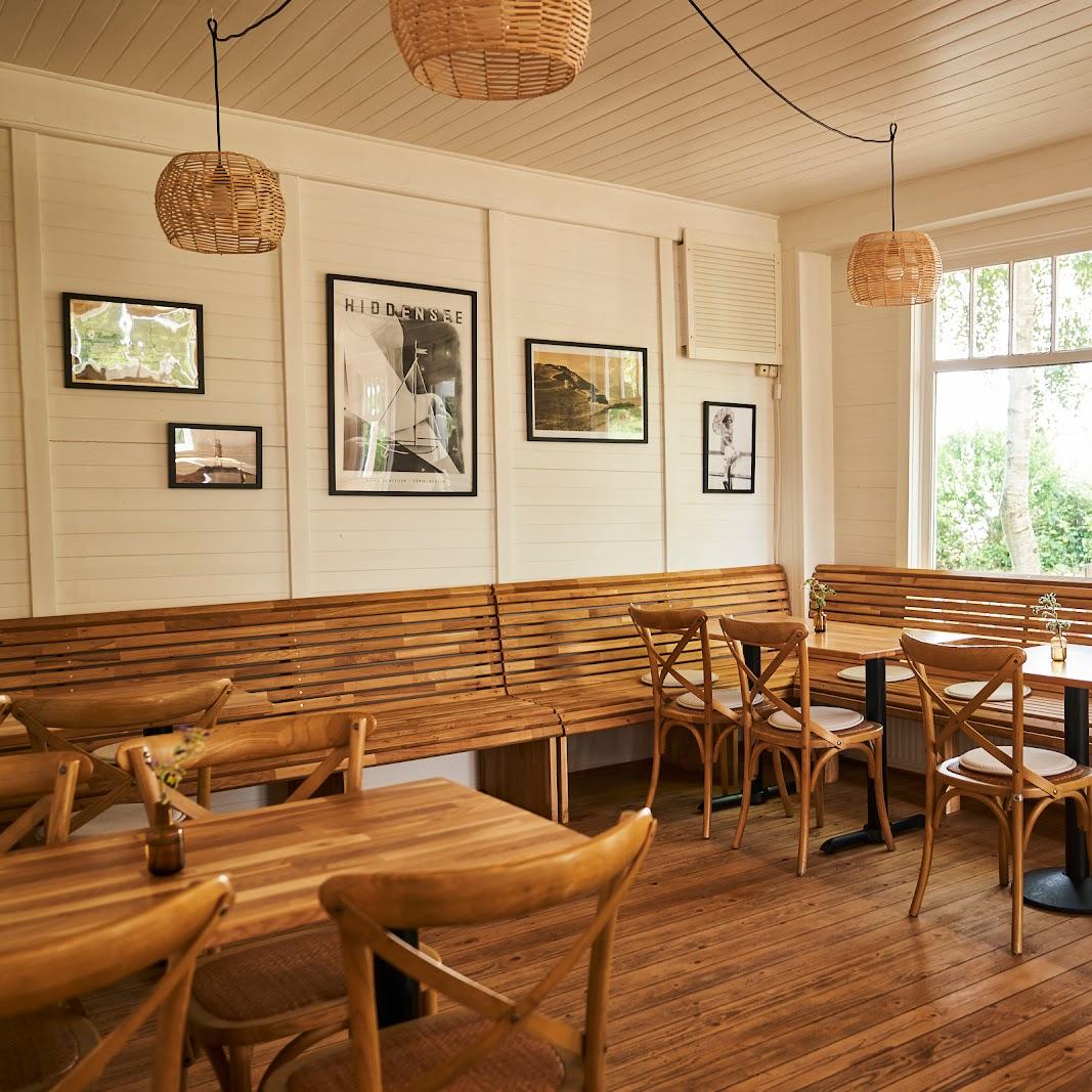 Restaurant "BÆKKERI im Das rote Haus" in Insel Hiddensee