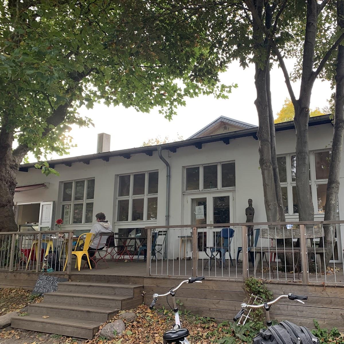 Restaurant "Sommerpalast Hiddensee UG - Eis Manufaktur Hiddensee" in Insel Hiddensee