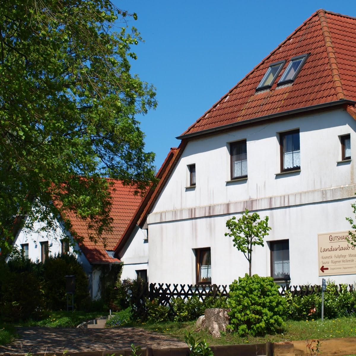 Restaurant "Gutshaus Strobel" in Trent