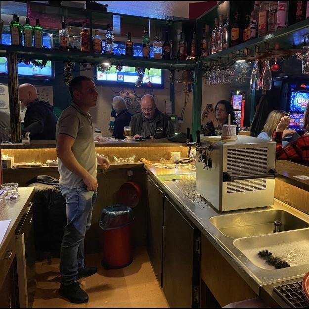 Restaurant "kleine Kneipe Laatzen" in Laatzen b Hannover