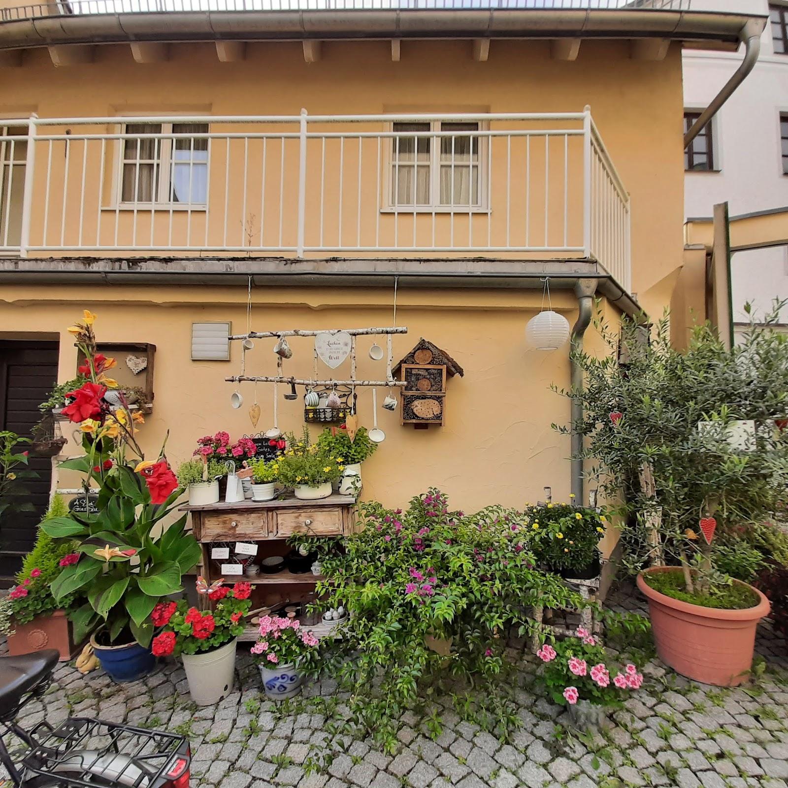 Restaurant "Hotel Pirkl - Cafe -Konditorei" in Osterhofen