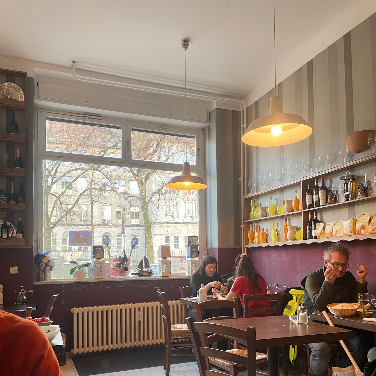 Restaurant "Alimentari Altavilla" in Berlin