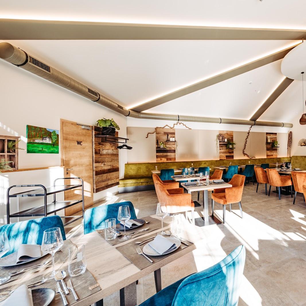Restaurant "Schlosshotel -Wald | Restaurant am Schlosshotel" in Brilon