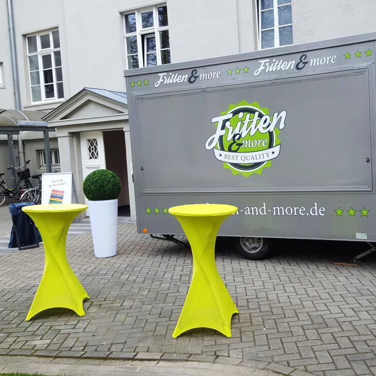 Restaurant "Fritten & more" in Lotte