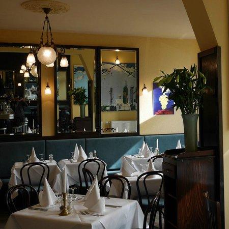 Restaurant "Restaurante de bon goût" in Hebertshausen