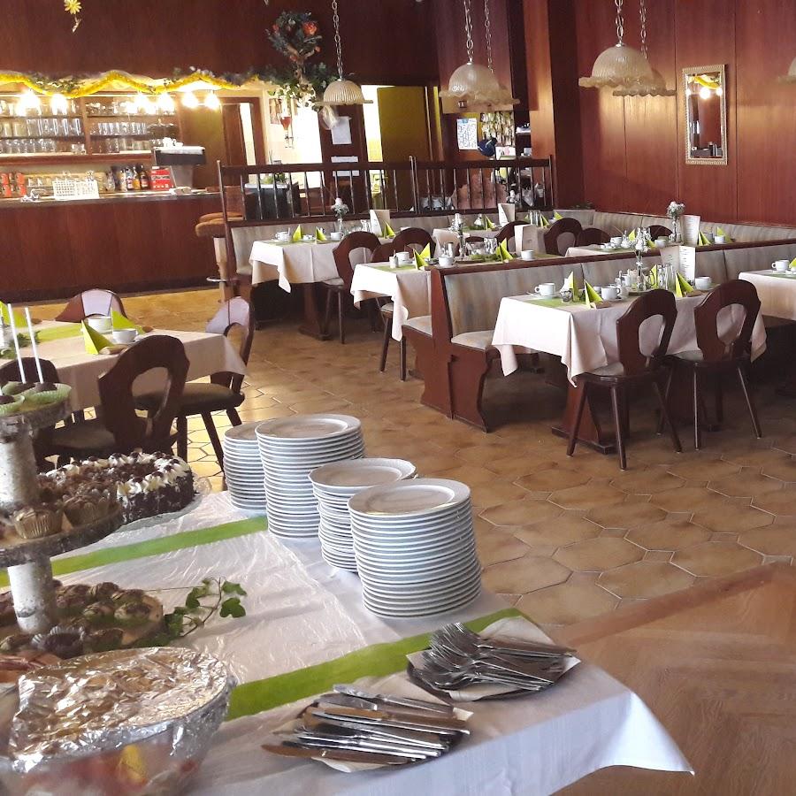 Restaurant "Gaststätte Bergbauer" in Aiterhofen