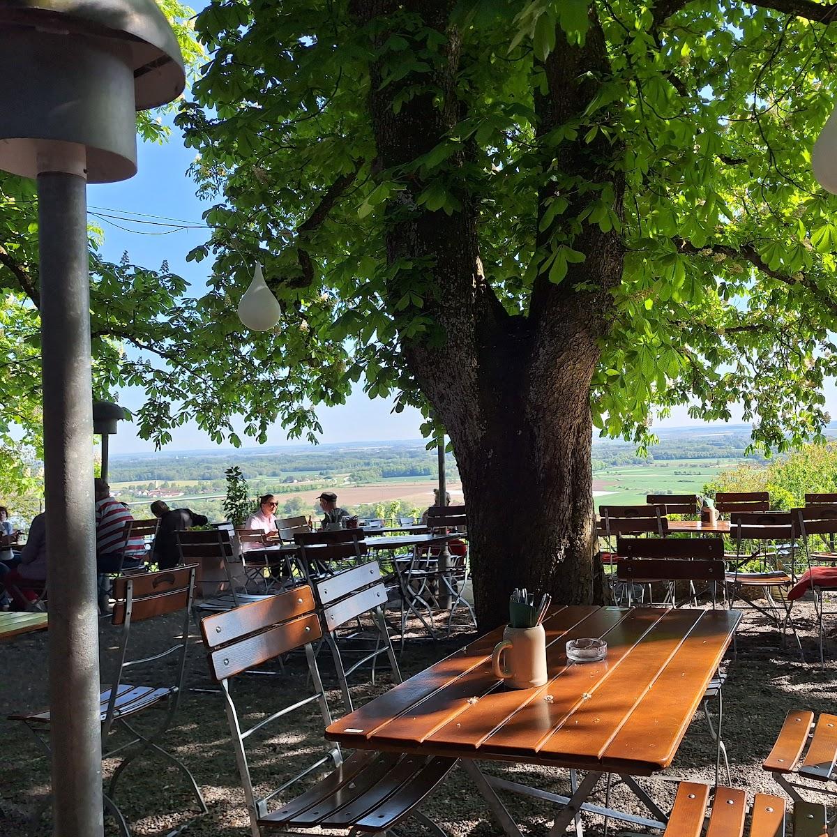 Restaurant "Berggasthof „Zur schönen Aussicht“" in Bogen