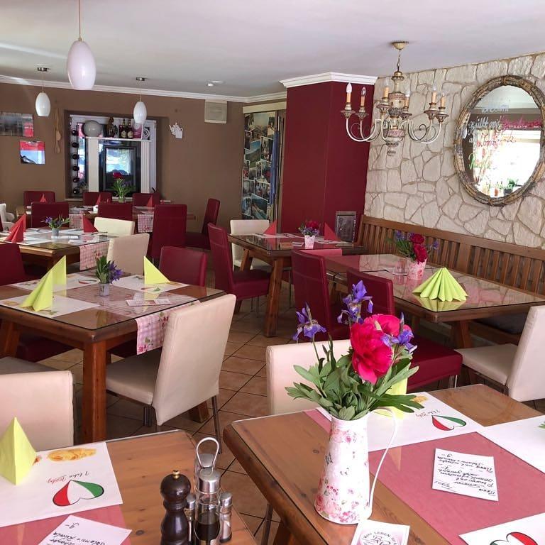 Restaurant "Pizzeria Gallo d´oro" in Bogen