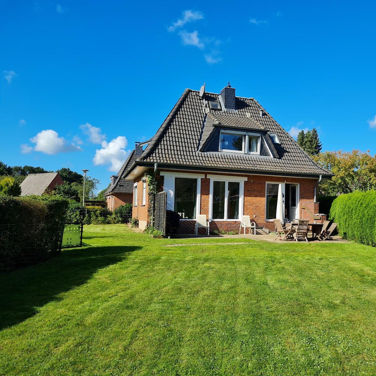 Restaurant "Huus bi de Au" in Aukrug