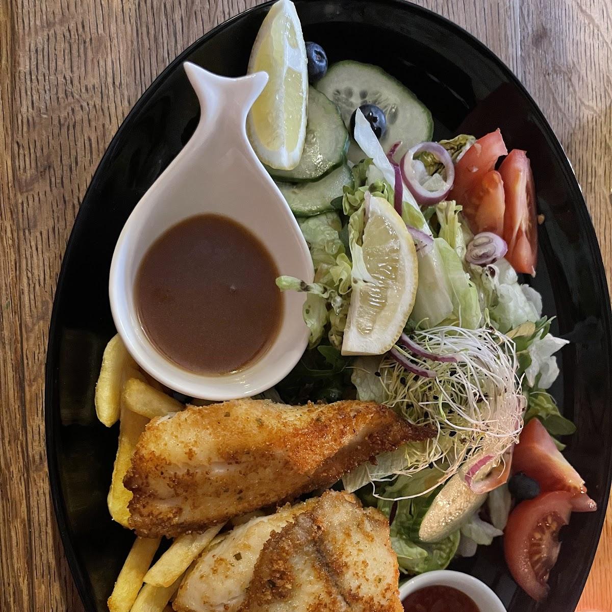 Restaurant "Landgasthof Zum Krog Inh. Frank Lange" in Feldberger Seenlandschaft