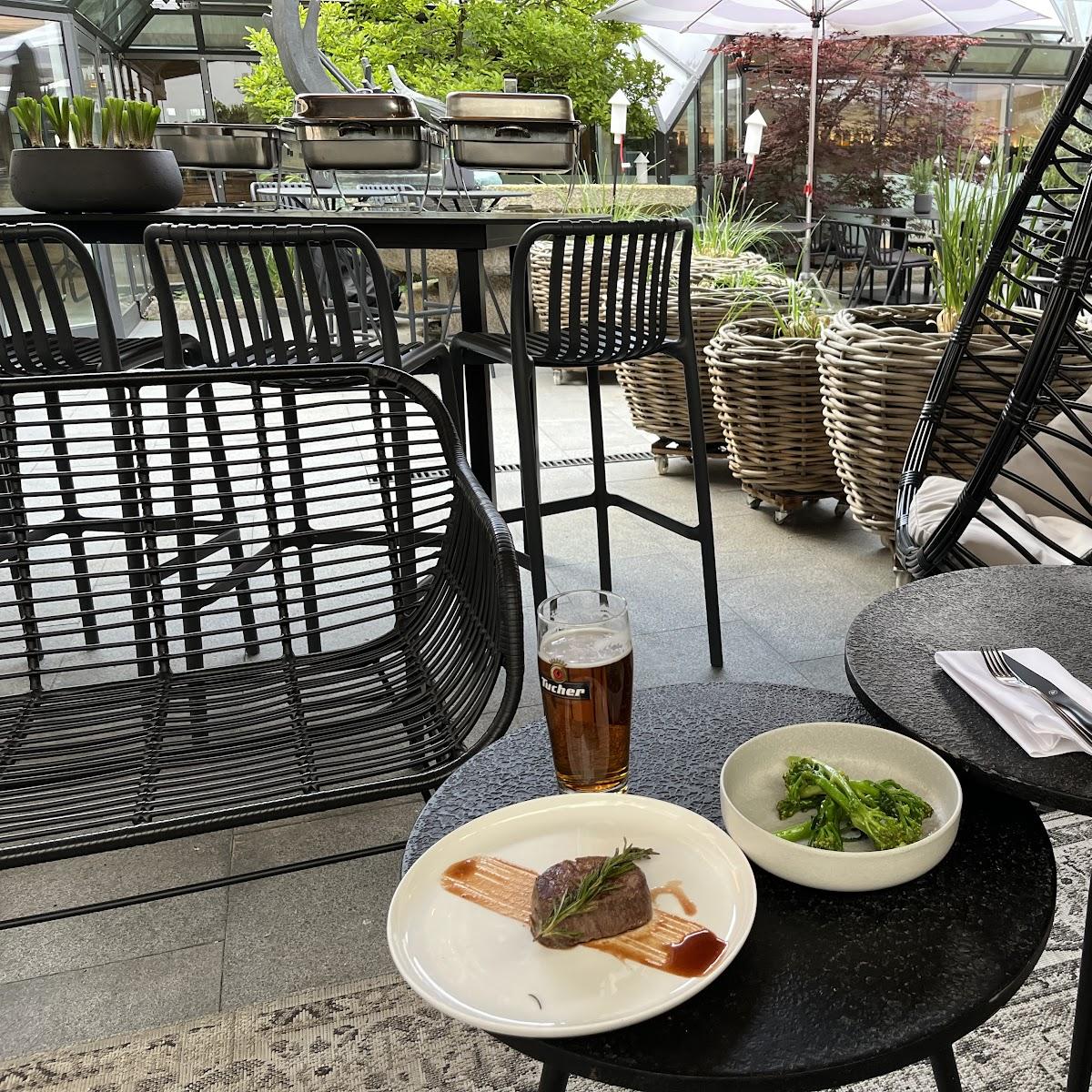 Restaurant "Landgasthof Riesengebirge" in Neuhof an der Zenn