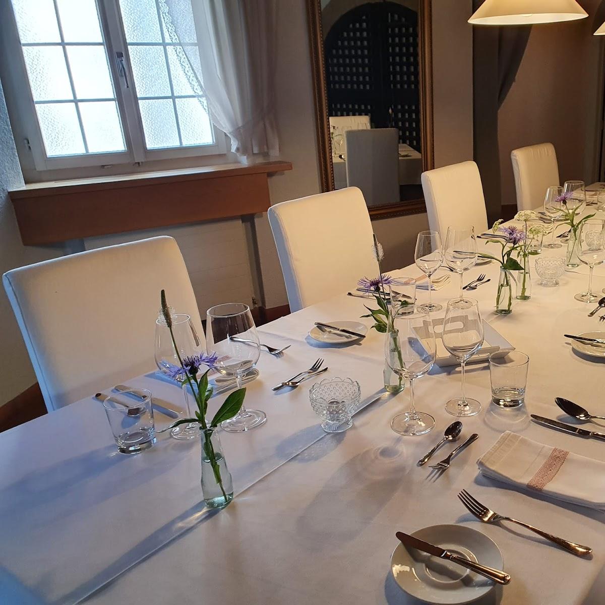 Restaurant "latavolata" in Hallau