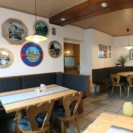 Restaurant "Gasthaus Zur Burg" in Thierstein