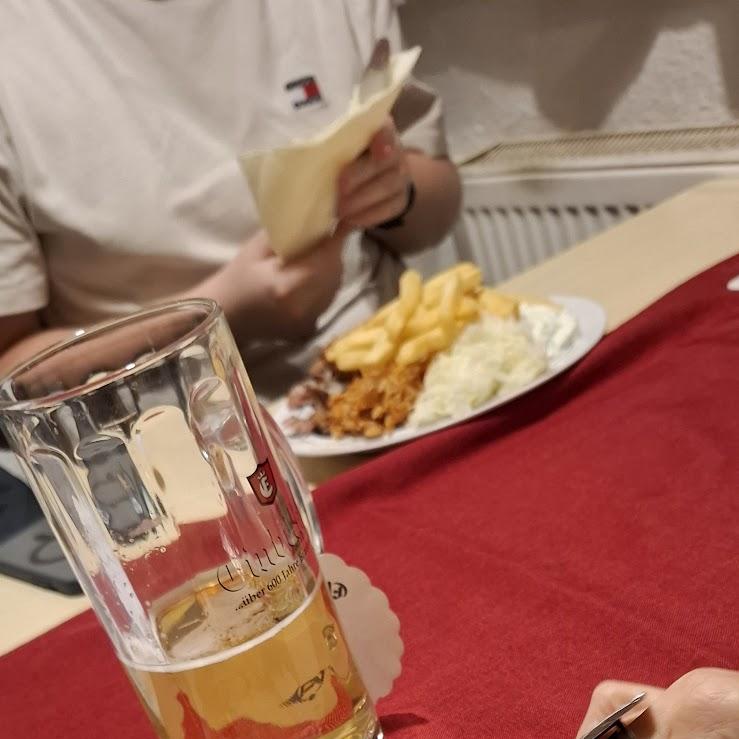 Restaurant "Eichenkrug  Griechische Speisen " in Dassel