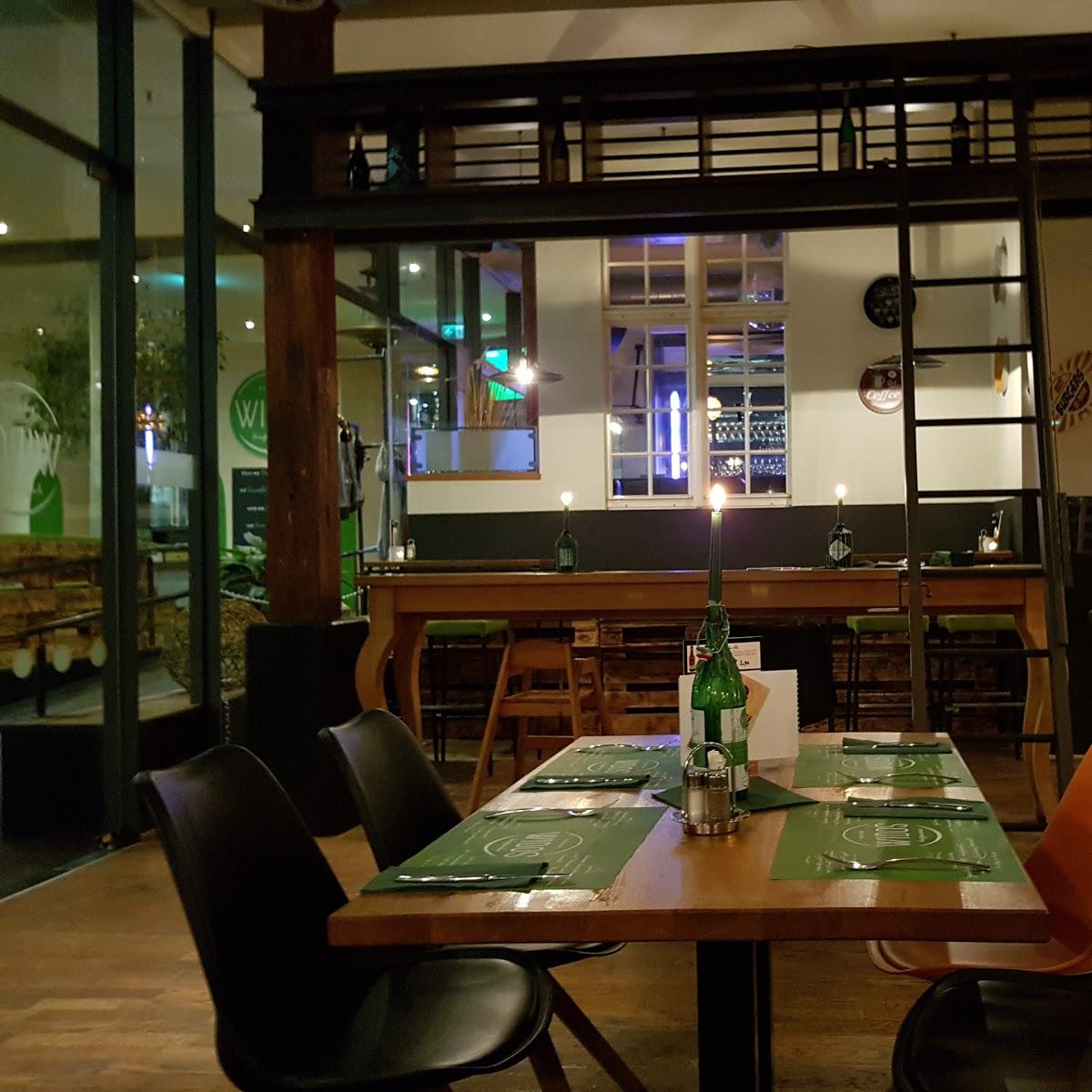 Restaurant "WIDOS - happiness - Bar & Food" in Bürs