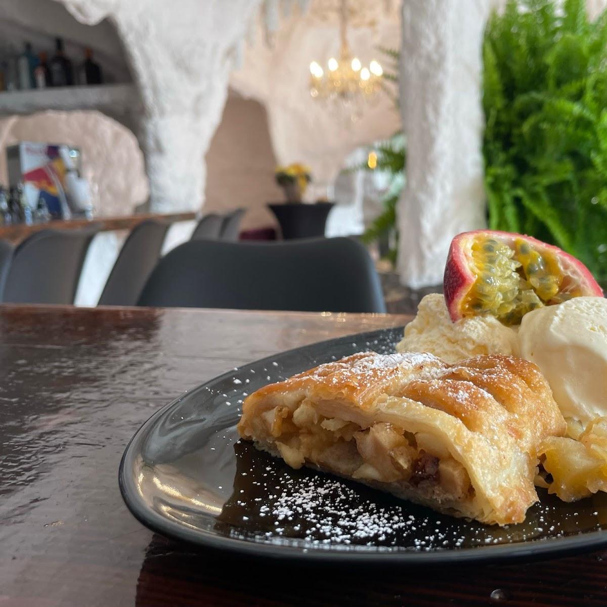 Restaurant "C A V E" in Villingen-Schwenningen