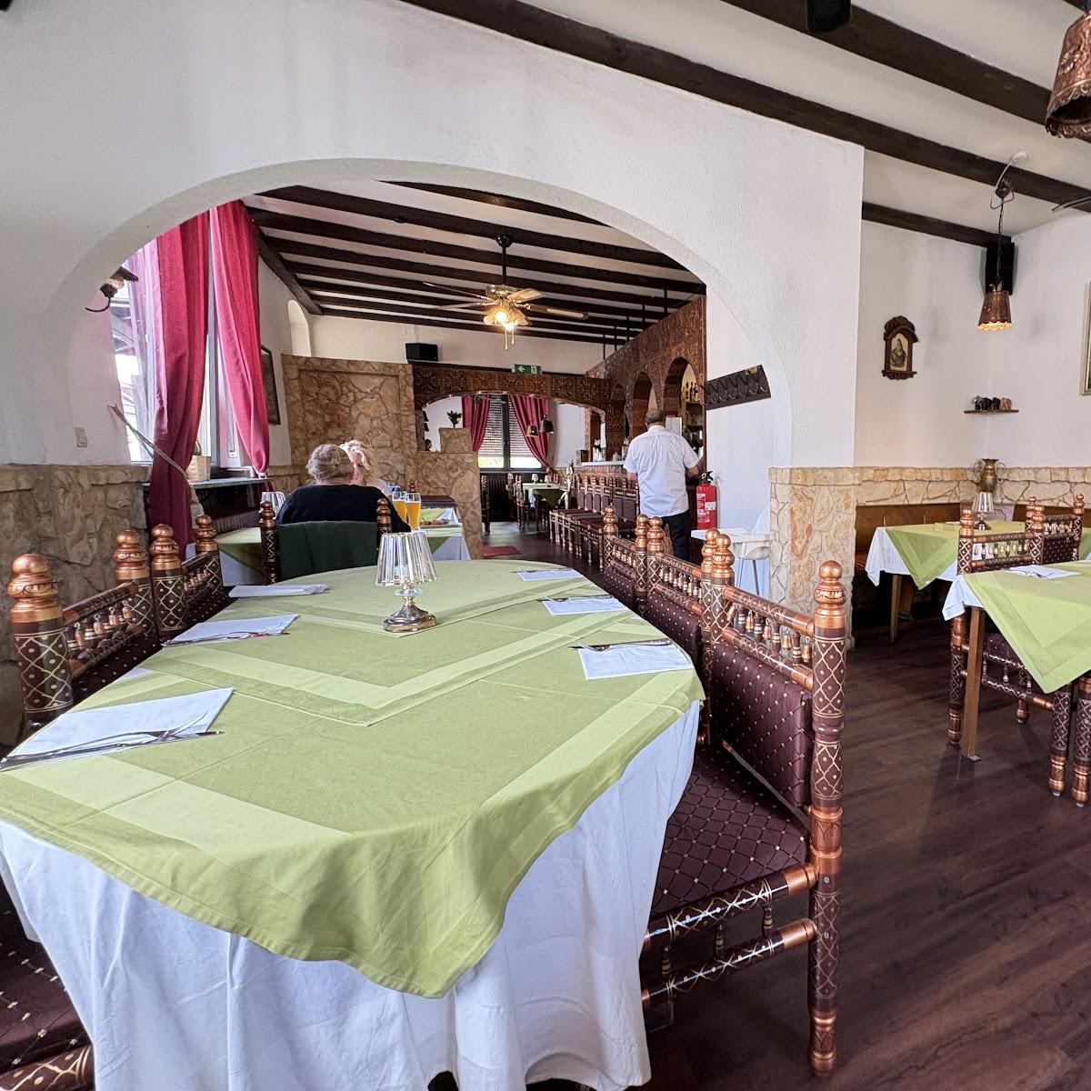 Restaurant "Taj Palace" in Altlußheim