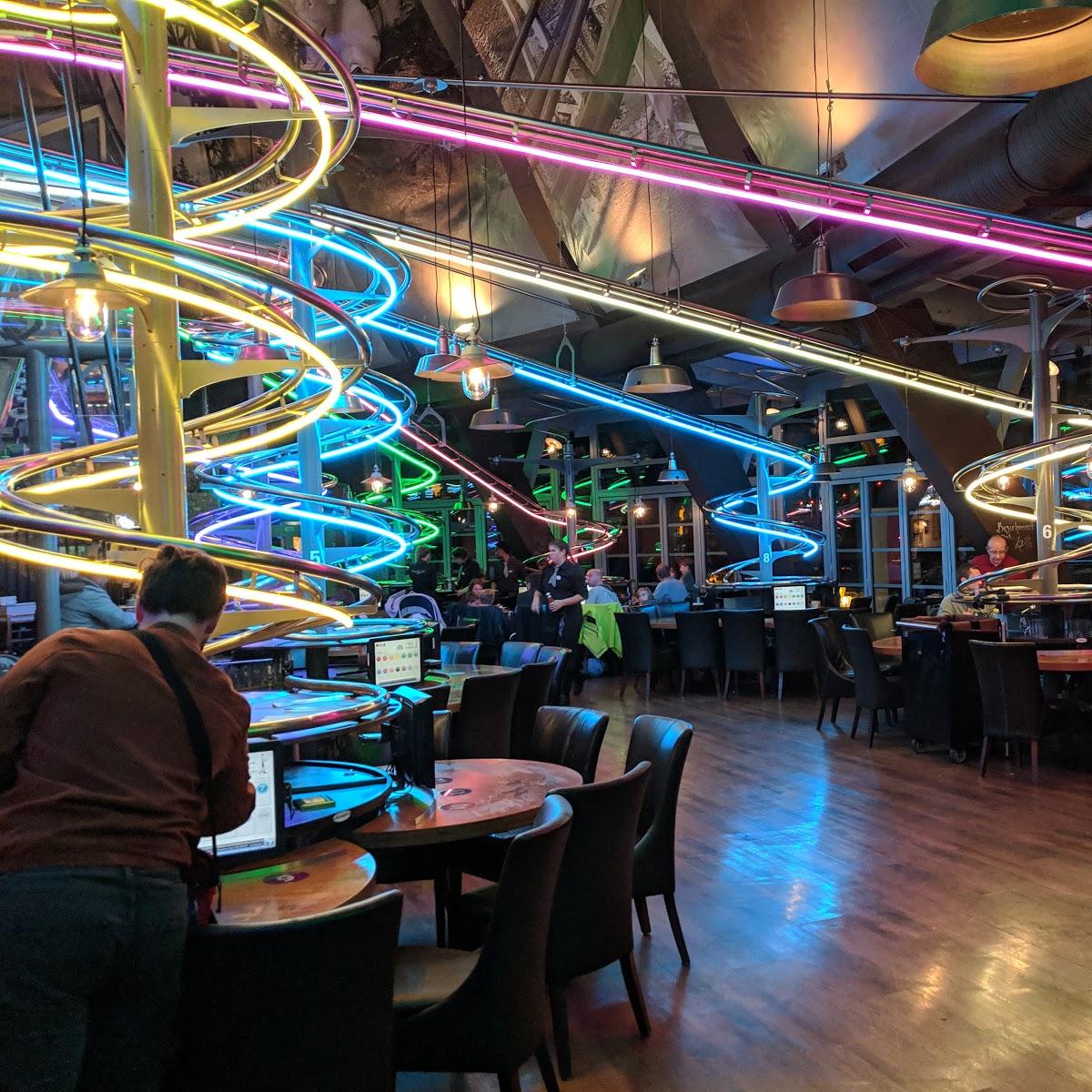 Restaurant "Food Loop" in Rust