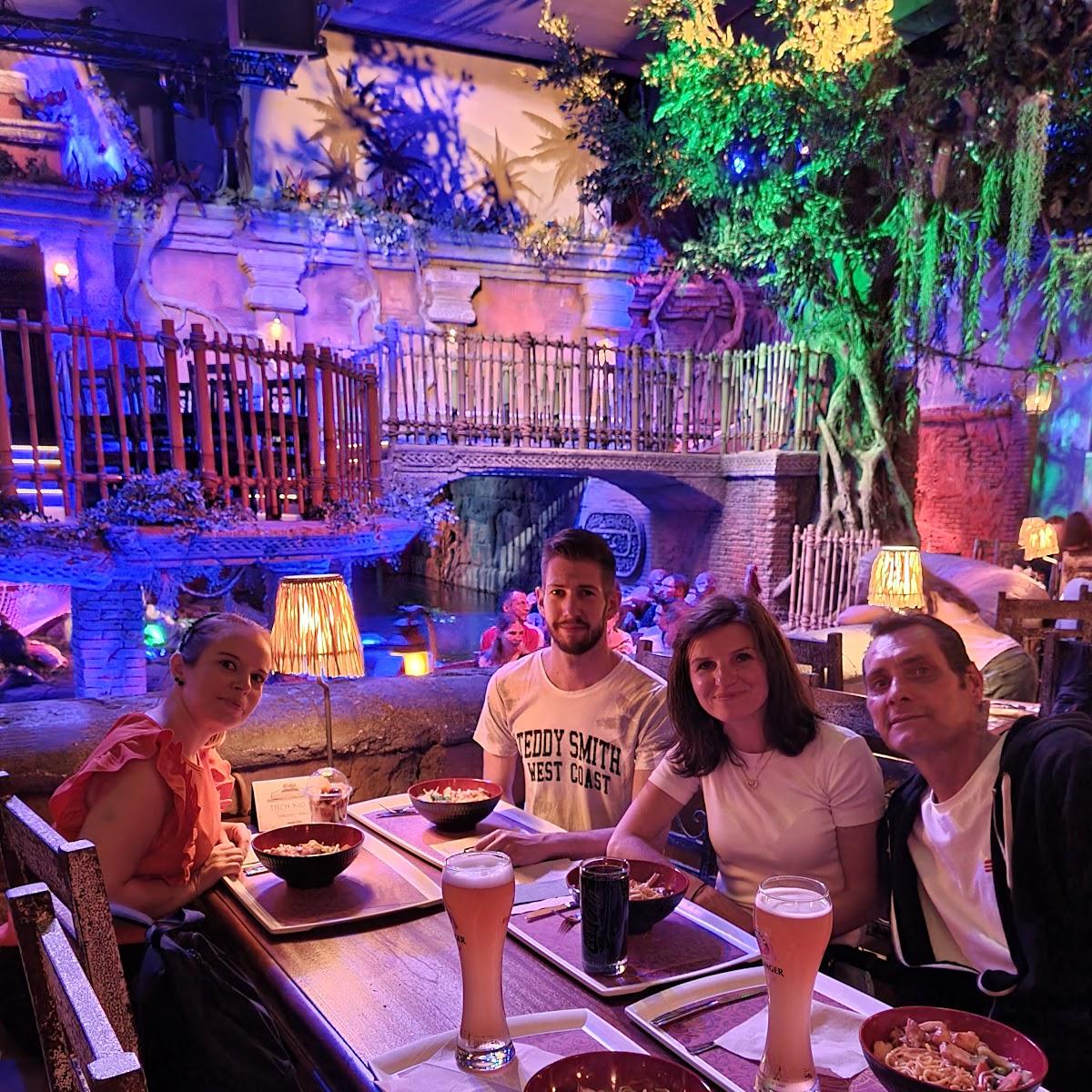 Restaurant "Bamboe Baai" in Rust