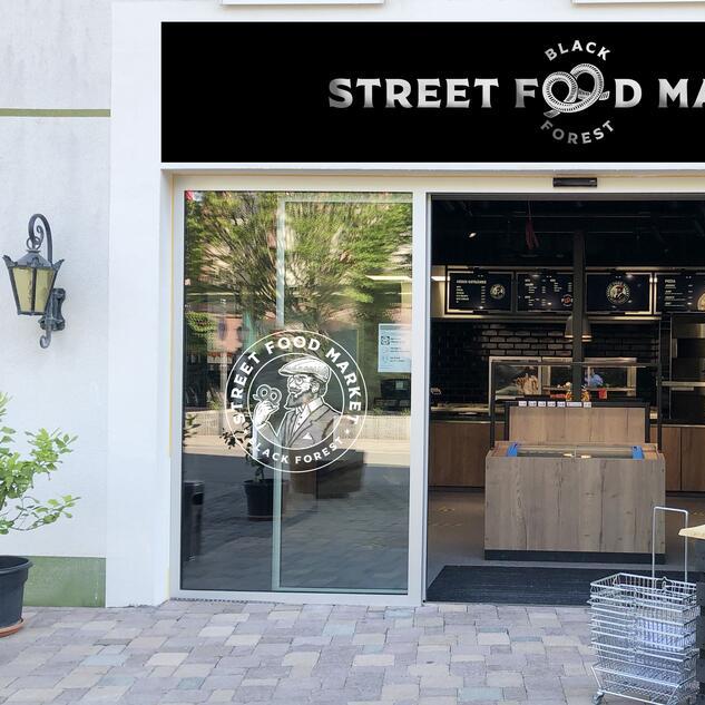 Restaurant "Street Food Market" in Rust