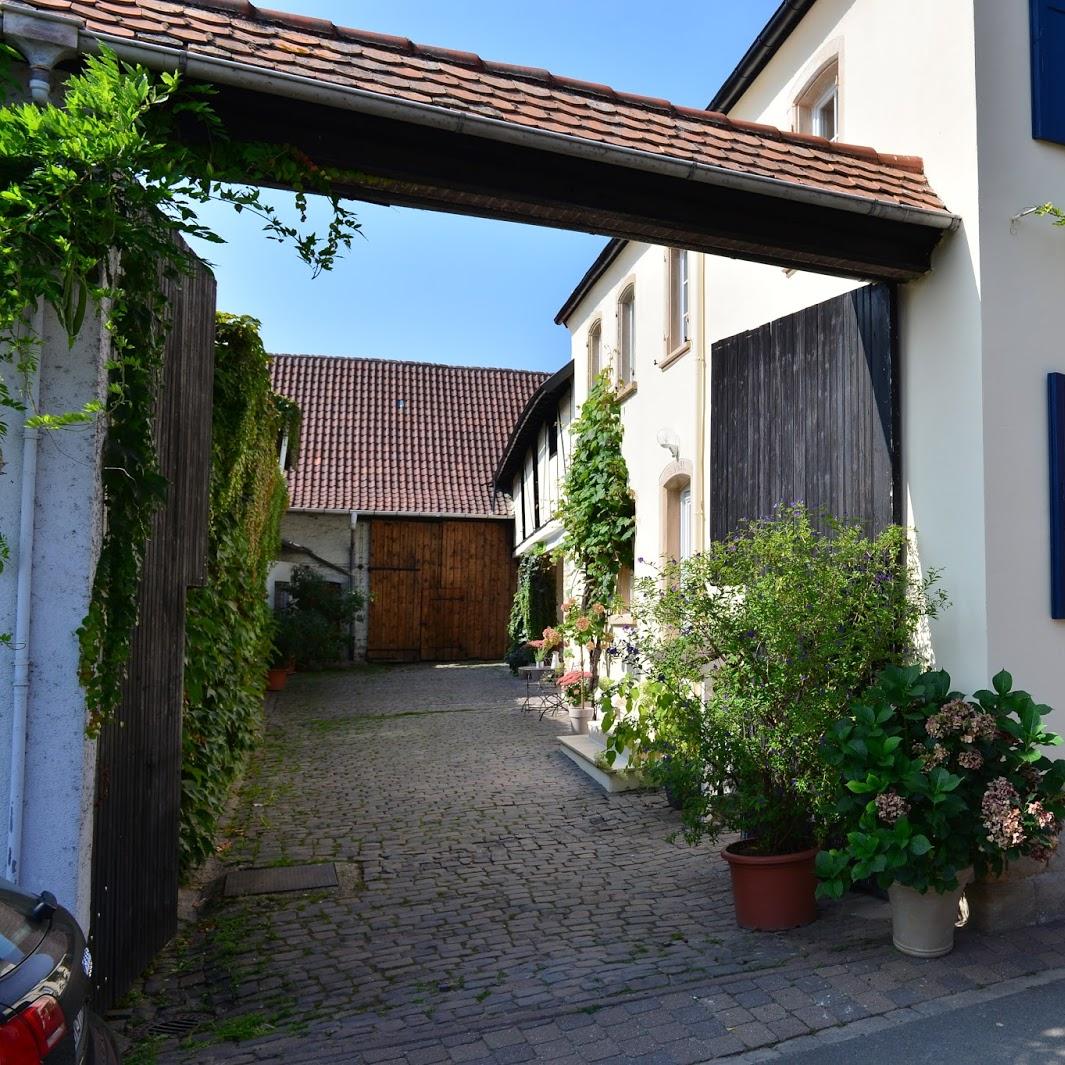 Restaurant "Gästehaus GEHRIG" in Weisenheim am Sand