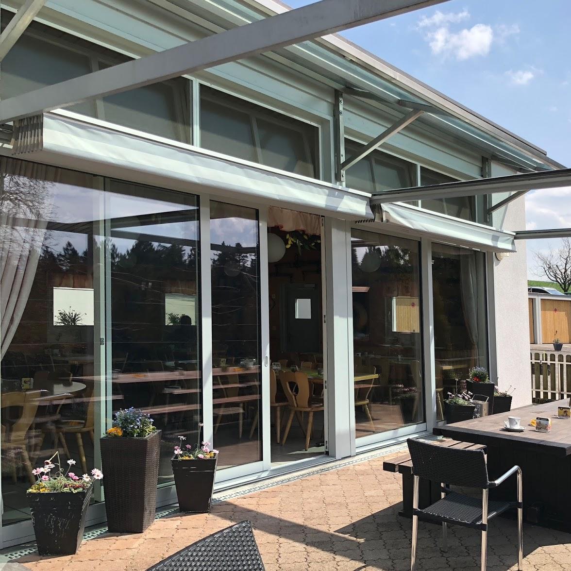 Restaurant "Hirssattel" in Baar