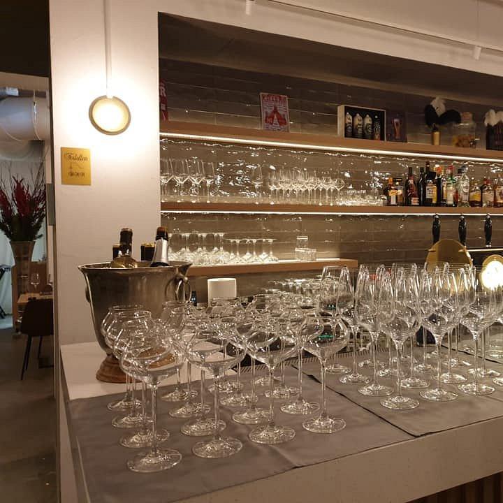 Restaurant "Kurioz Bar & Kitchen" in Zug