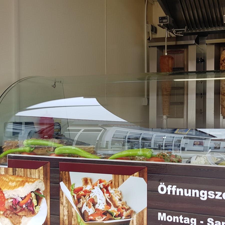 Restaurant "Döner Station" in Lehre