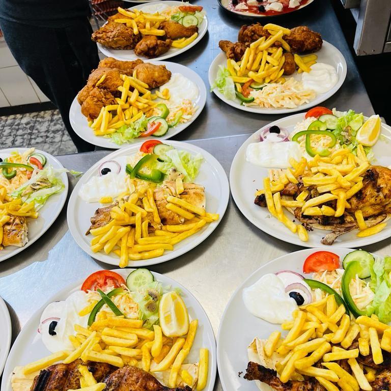 Restaurant "Chicken Haus" in Moormerland