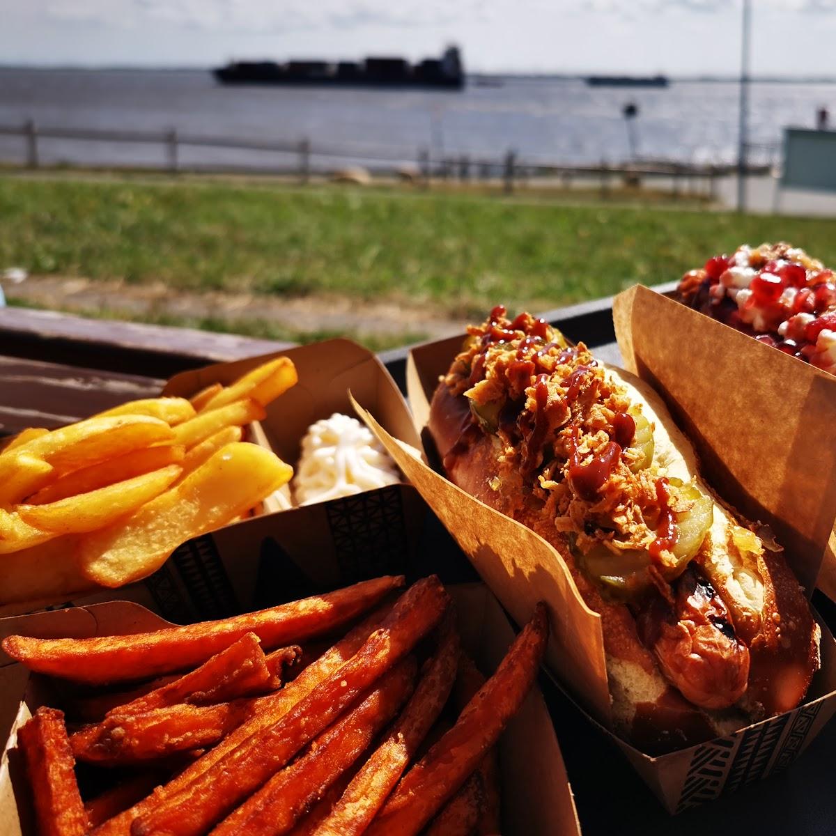 Restaurant "Deich Dogs" in Brunsbüttel