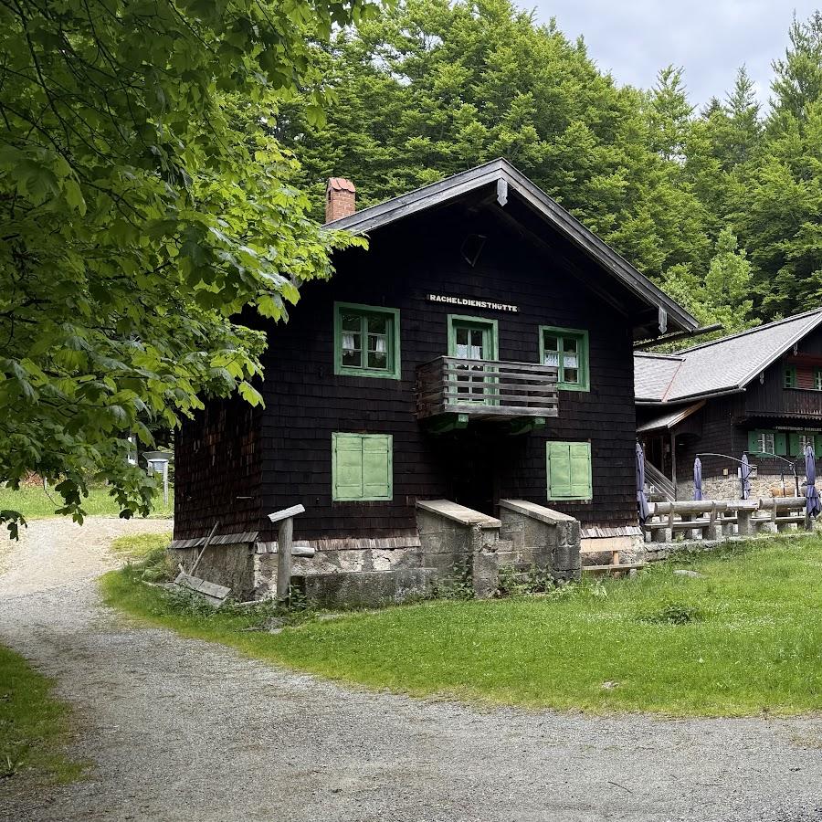 Restaurant "Racheldiensthütte" in Sankt Oswald-Riedlhütte