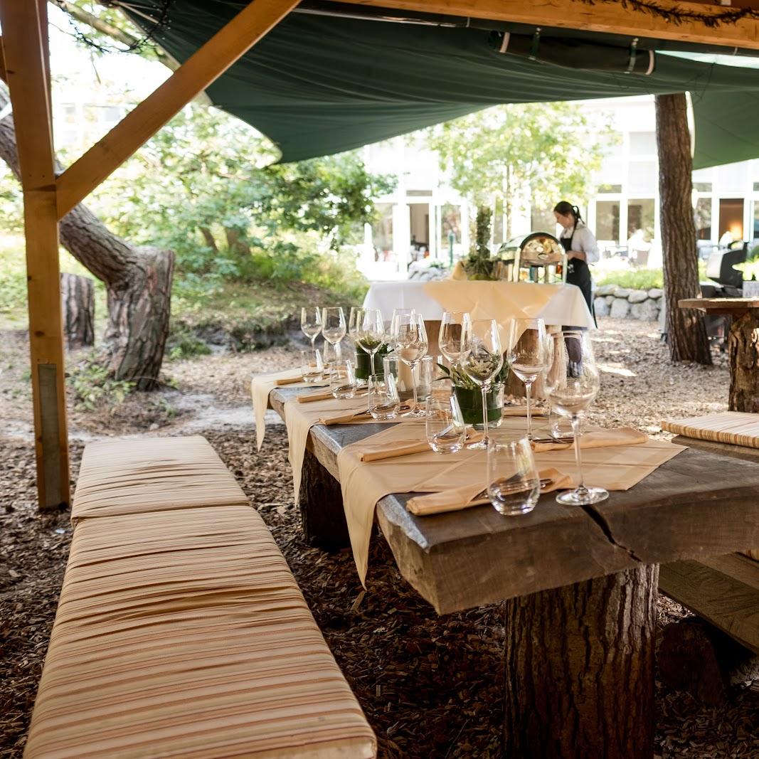 Restaurant "Strandhotel Fischland" in Dierhagen