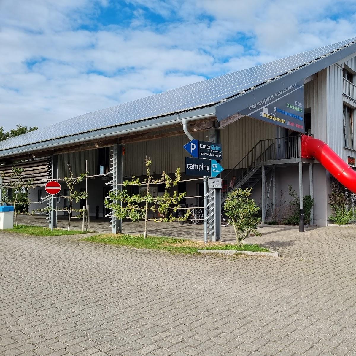 Restaurant "Bistro Indoorspielscheune Café" in Tating