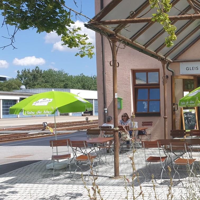 Restaurant "Cafe Gleis E1ns" in Viechtach