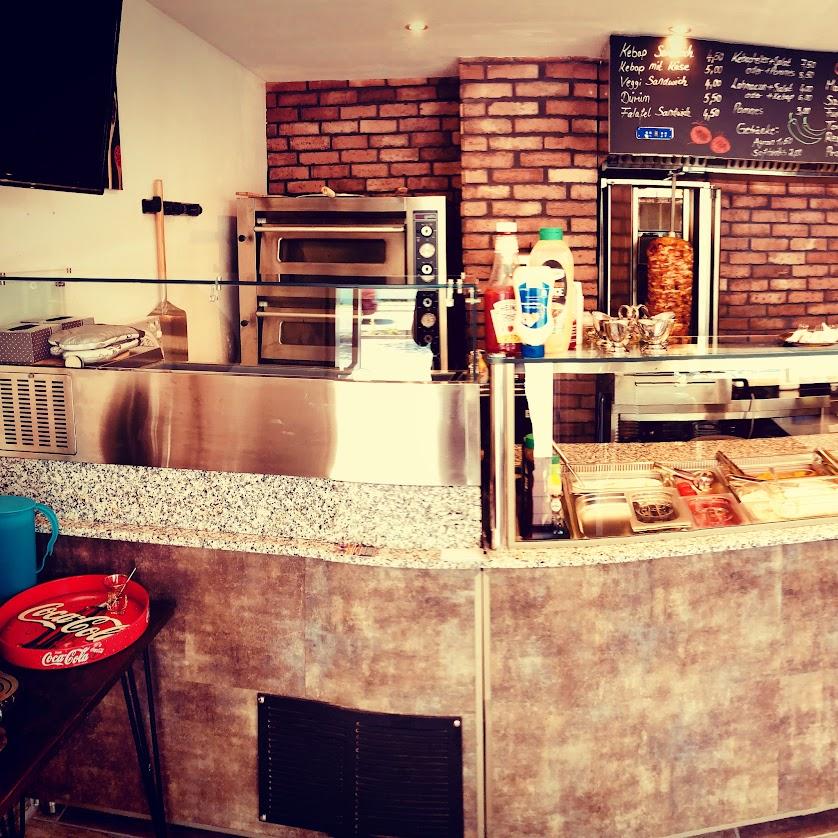 Restaurant "Yaman Kebap & Pizza" in Reichertshausen