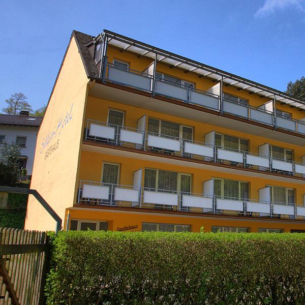 Restaurant "Schloß-Hotel in der Eifel" in Neuerburg