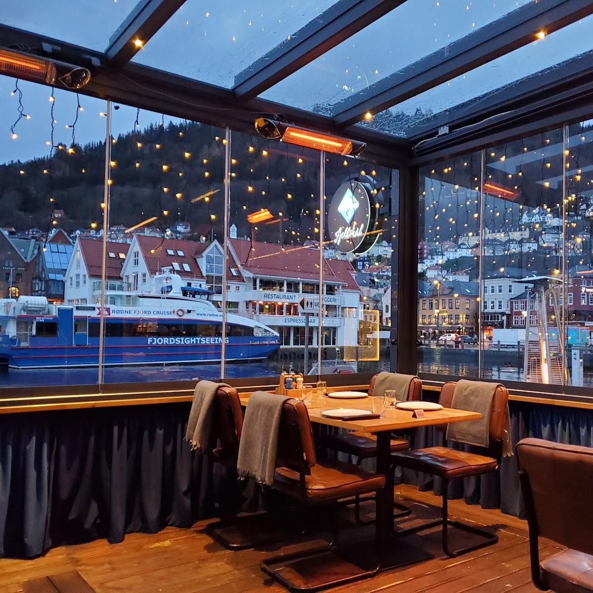 Restaurant "Fjellskål Seafood Restaurant" in Bergen