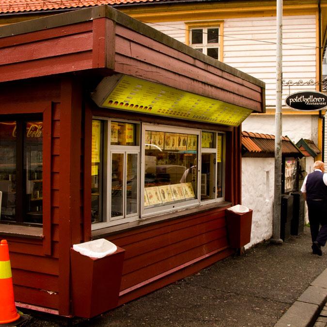Restaurant "Trekroneren" in Bergen