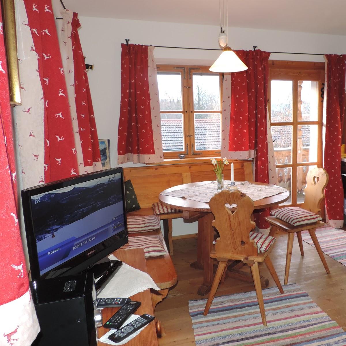 Restaurant "Thomafischer - Ferienwohnungen Irmi Wallner" in Chieming