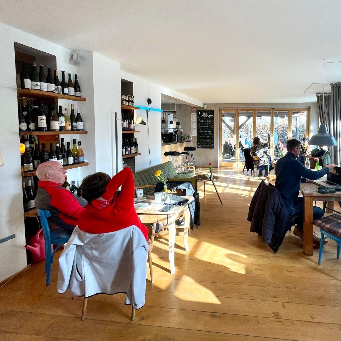 Restaurant "Café Bar Lotti Kern" in Utting am Ammersee