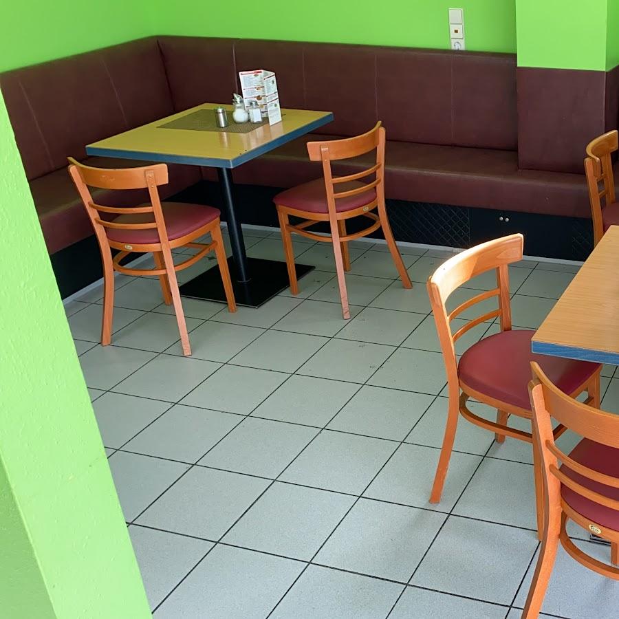 Restaurant "Schloss Kebap Pizza" in Salem