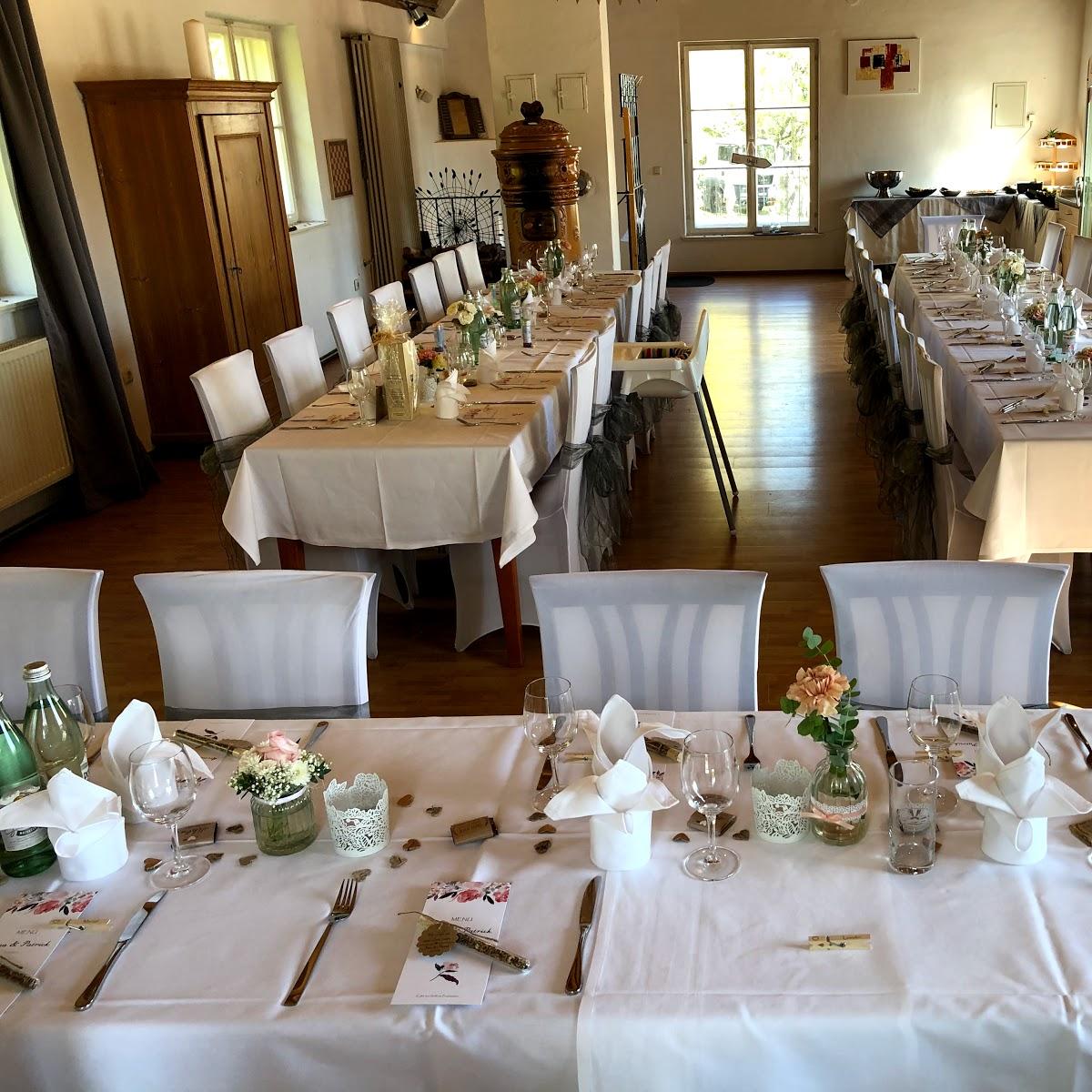 Restaurant "Café PUR am Schloss Pertenstein" in Traunreut